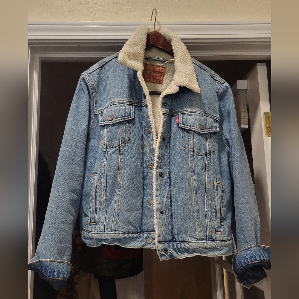 Classic Levi's Unisex Size XL Original Sherpa Western Trucker JeanJacket Vintage